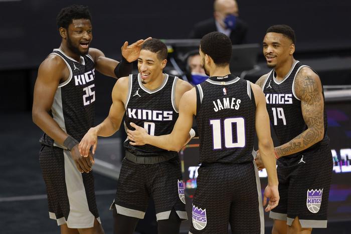  步行者哈利伯顿崛起，跻身全明星讨论  